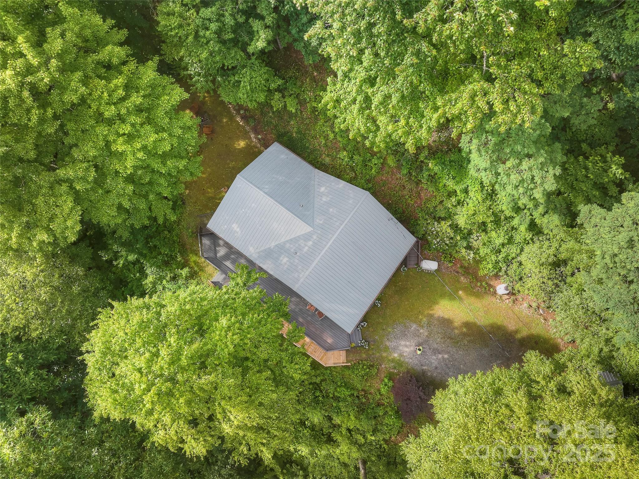 127 Whataview Drive