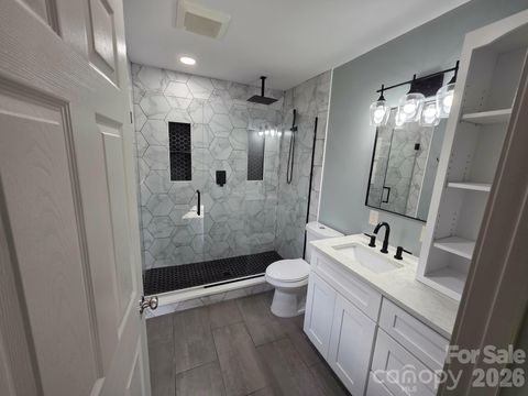 5285 E Holly Grove Road 43 Thomasville NC 27360