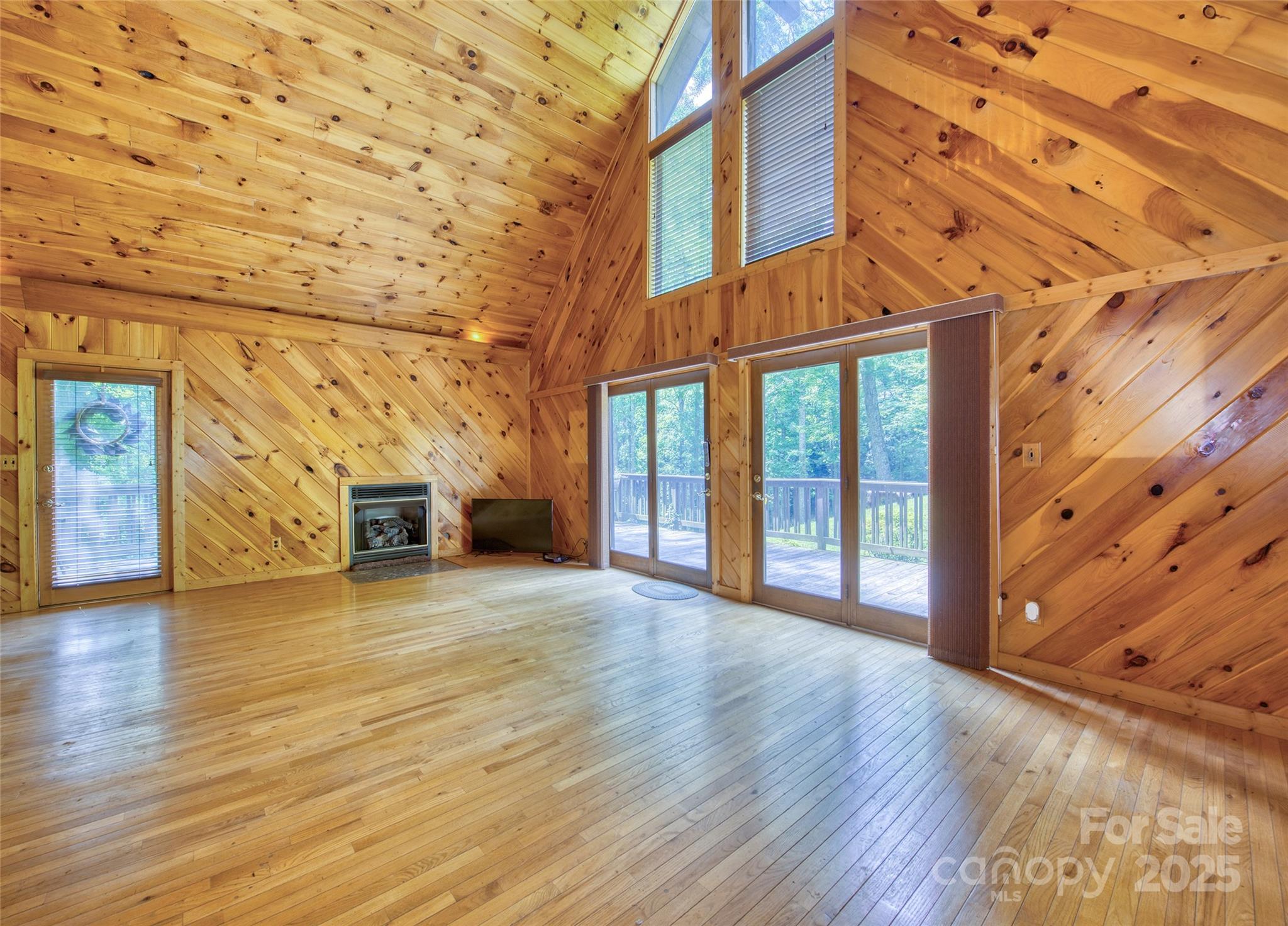 116 Treetops Drive