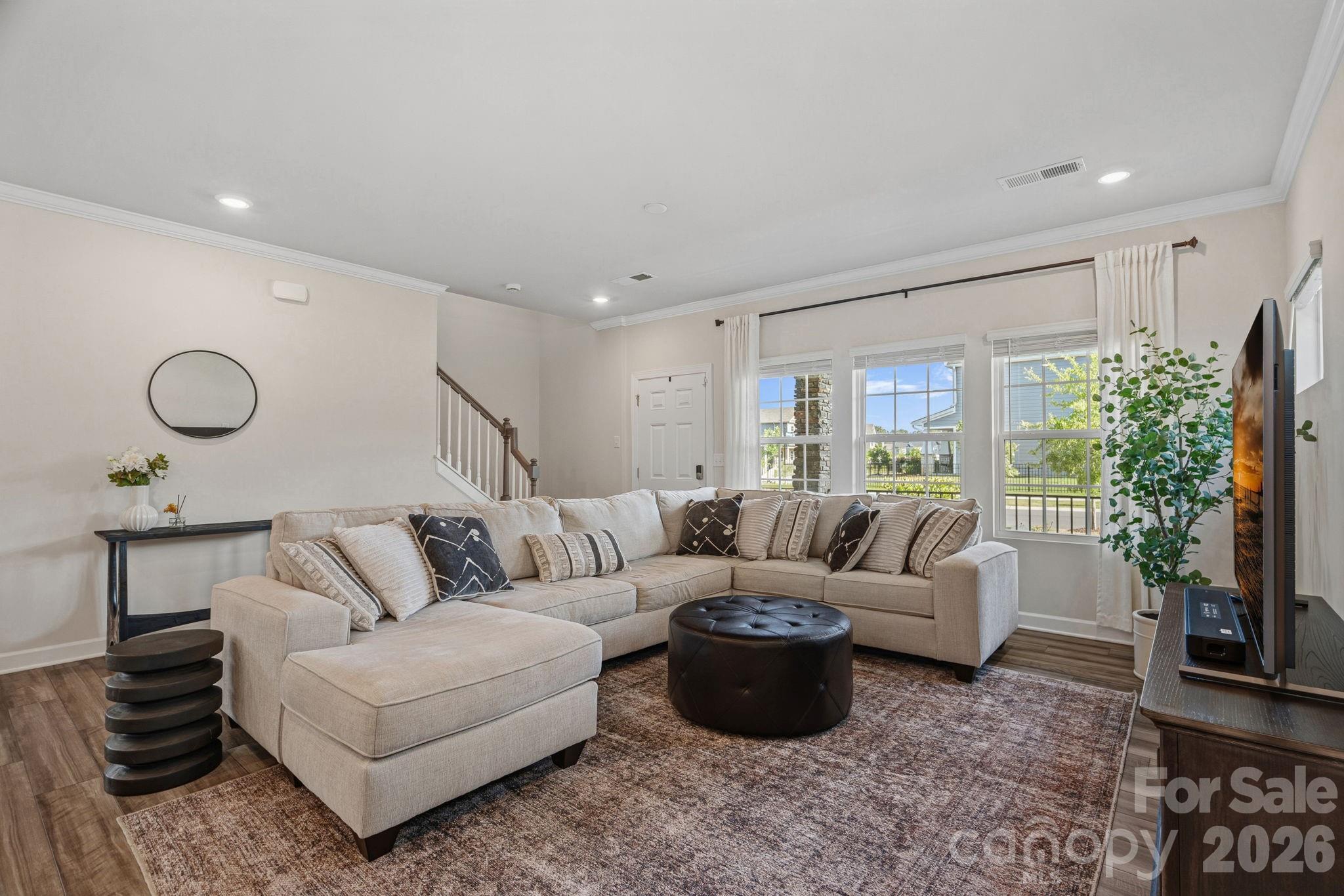 605 Cedar Knoll Circle