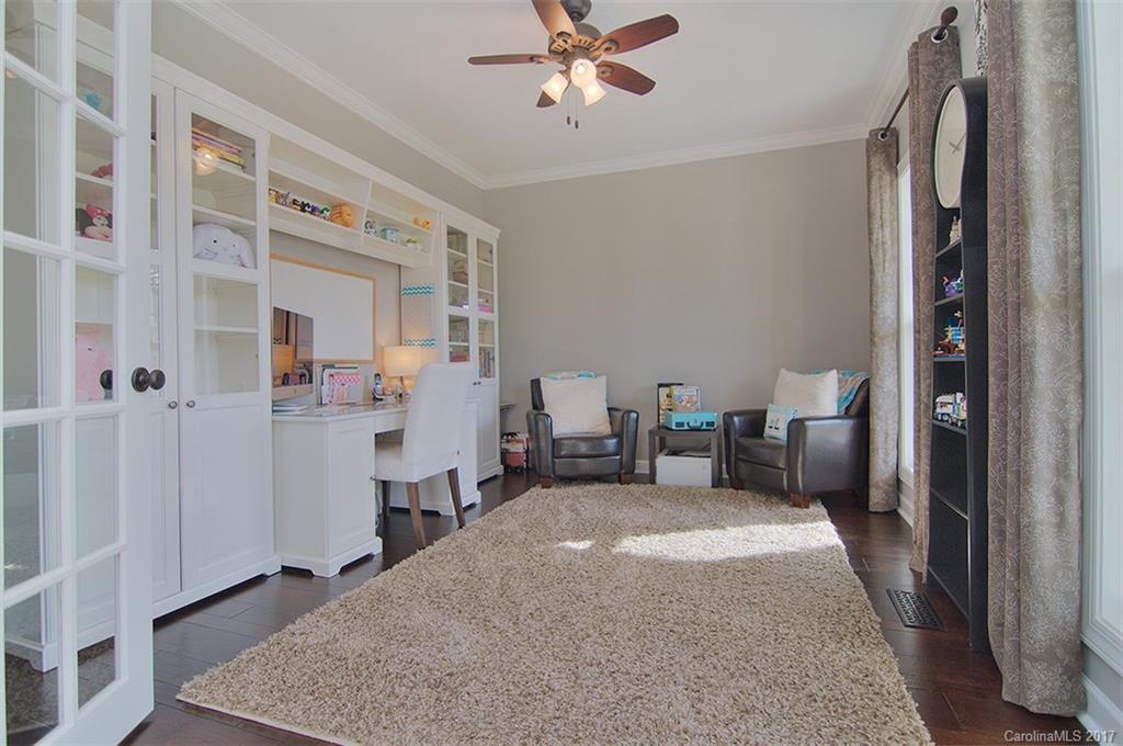 Castlebrooke Farms - Residential