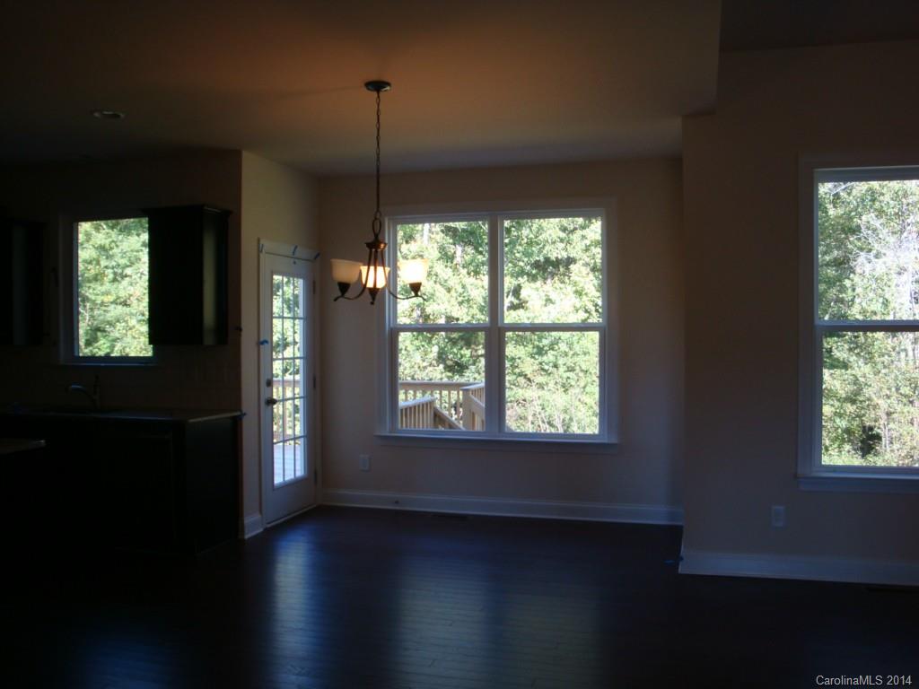 Lake Forest Preserve - Residential