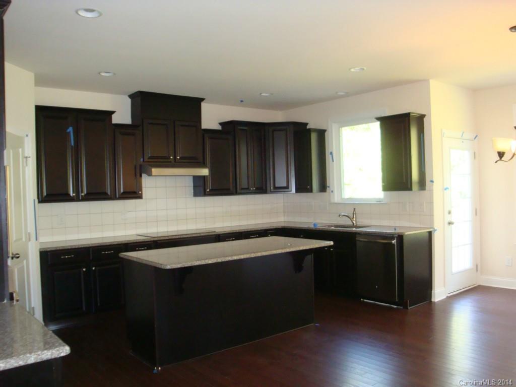 Lake Forest Preserve - Residential