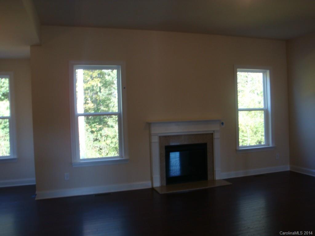 Lake Forest Preserve - Residential