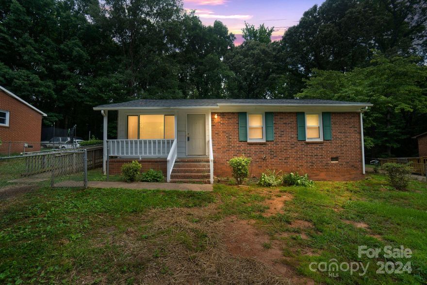 BACK ON THE MARKET AT NO FAULT TO SELLER; MOVE IN READY!! Property features 3 bedrooms 1 bath with full brick veneer exterior. New HVAC, roof, and water heater in 2021; Fresh paint; LVP flooring throughout. Great starter home!