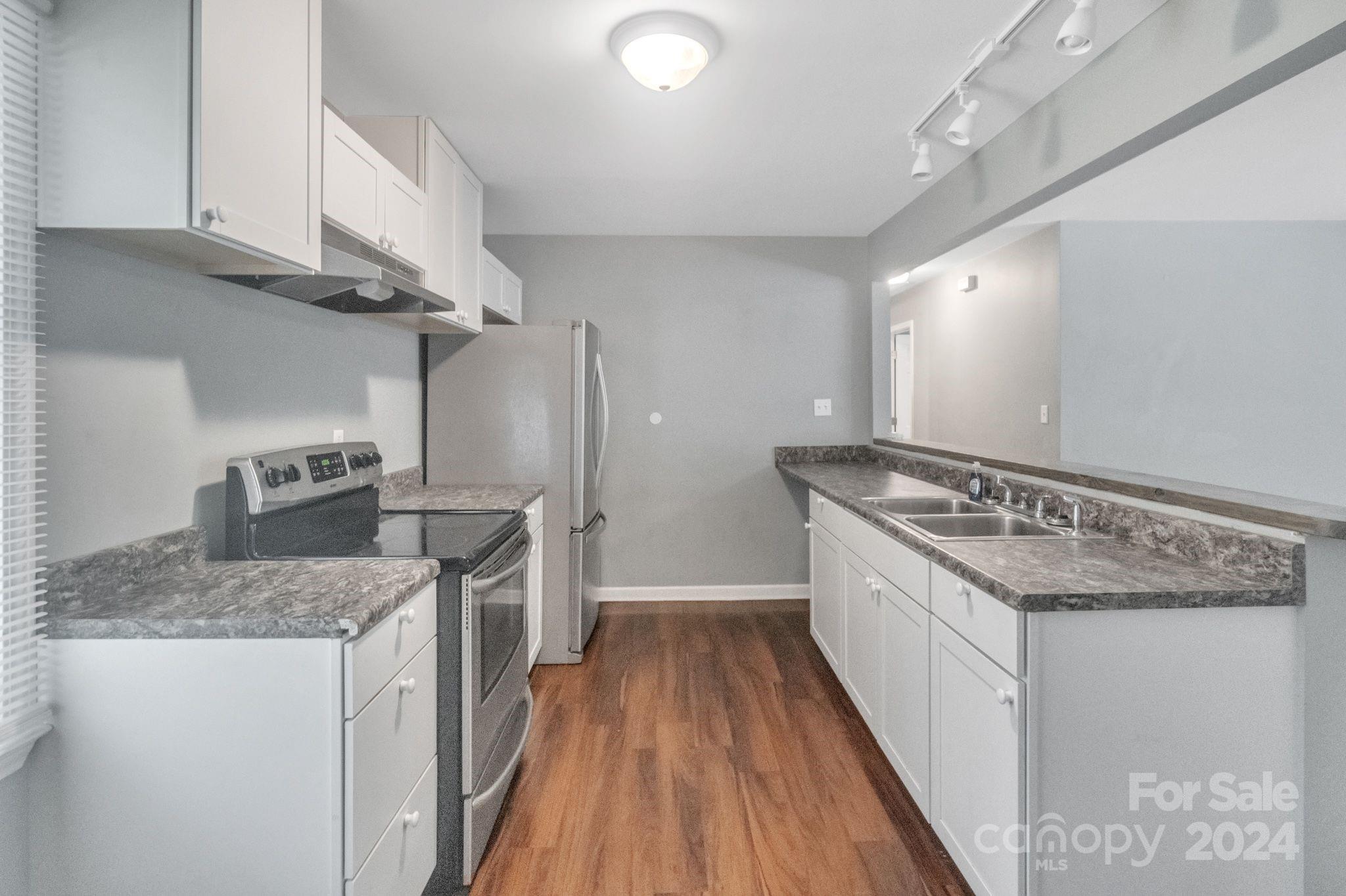 Wooded Valley - Residential