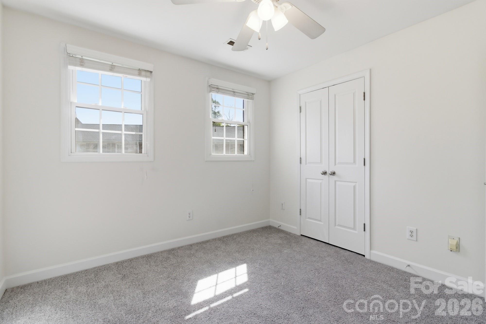 Williamsburg on Commonwealth - Residential