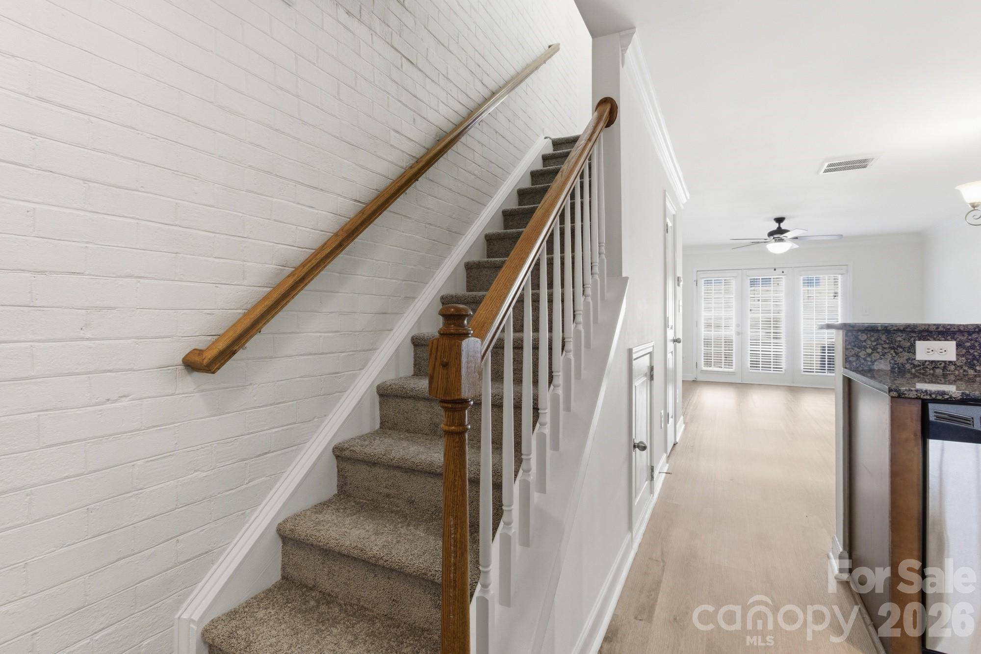 Williamsburg on Commonwealth - Residential