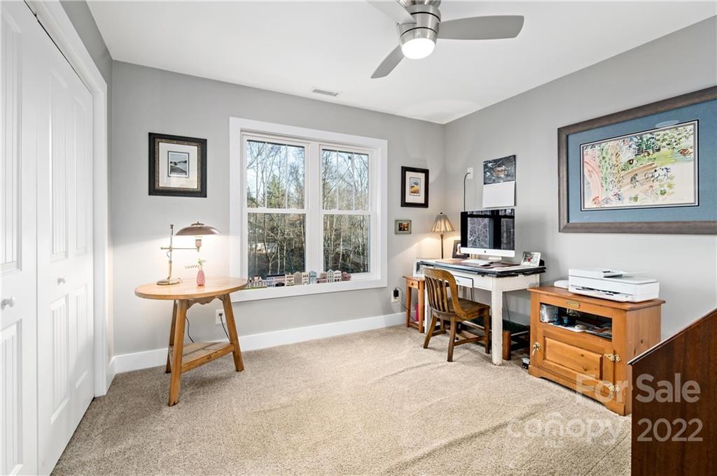 Taylor Knolls - Residential