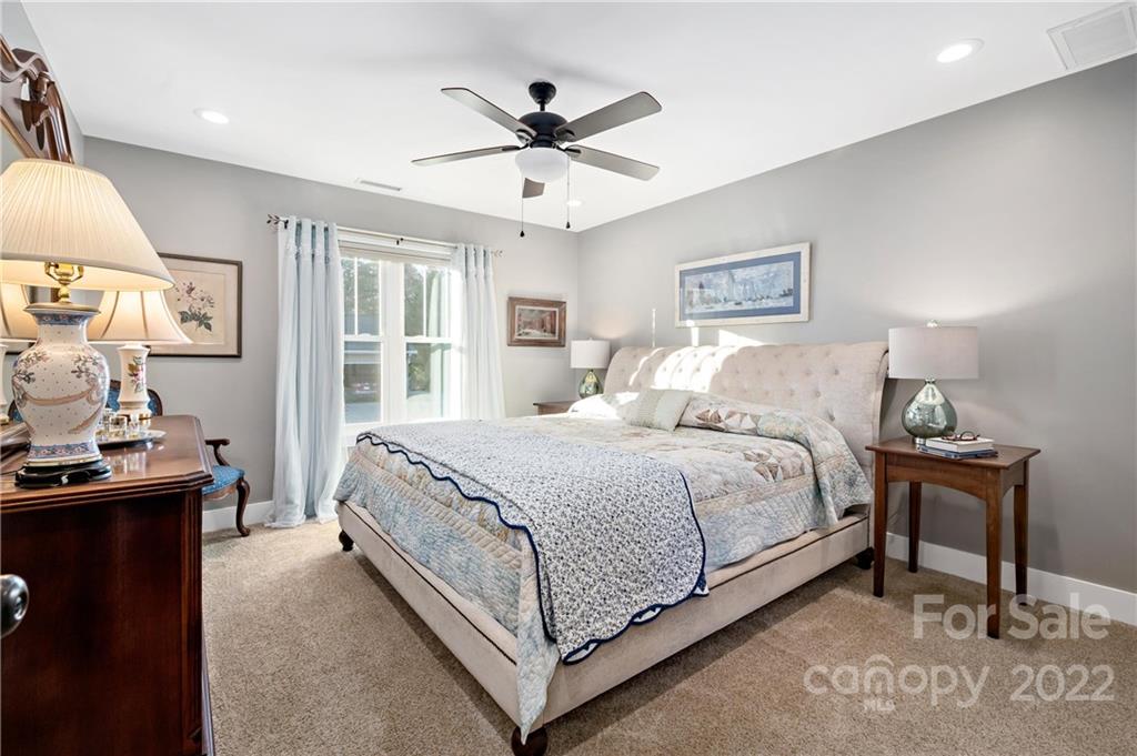 Taylor Knolls - Residential