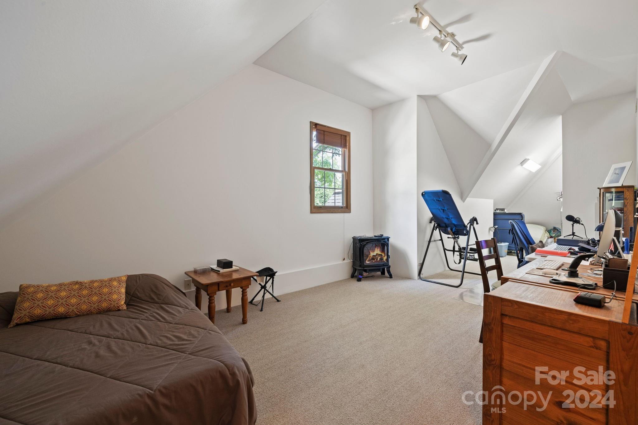 Junaluska Meadows - Residential