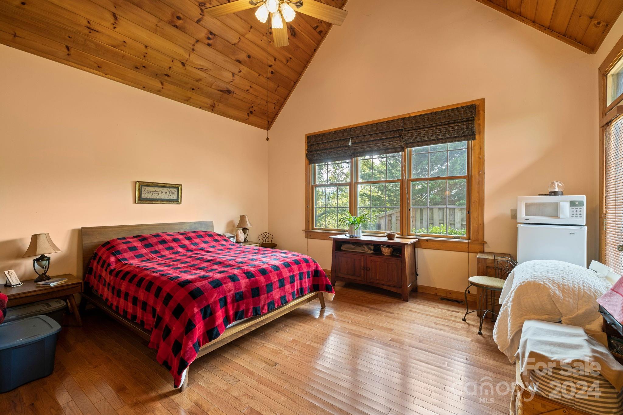 Junaluska Meadows - Residential