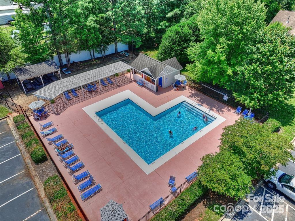 Brookchase - Residential