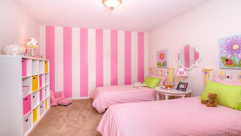 TIMBERLAKE - Residential