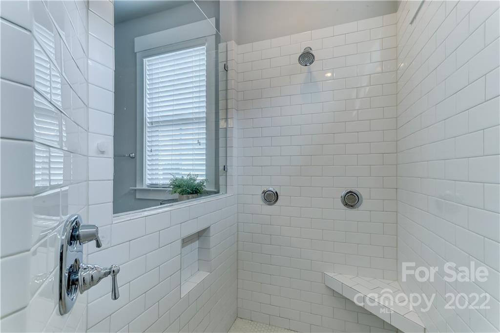 Riverwalk - Residential