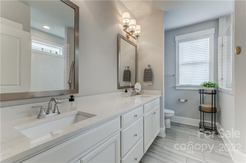 Riverwalk - Residential