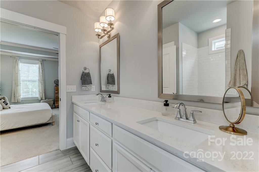 Riverwalk - Residential