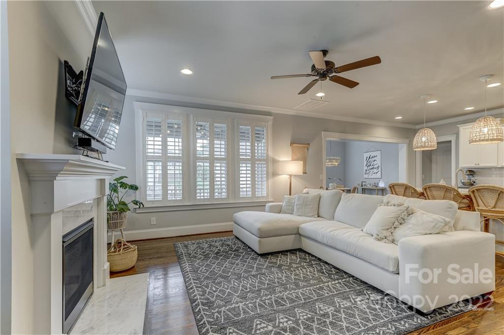 Riverwalk - Residential