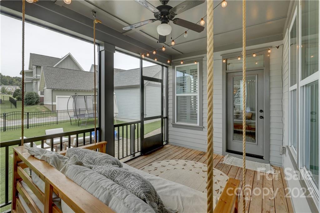 Riverwalk - Residential