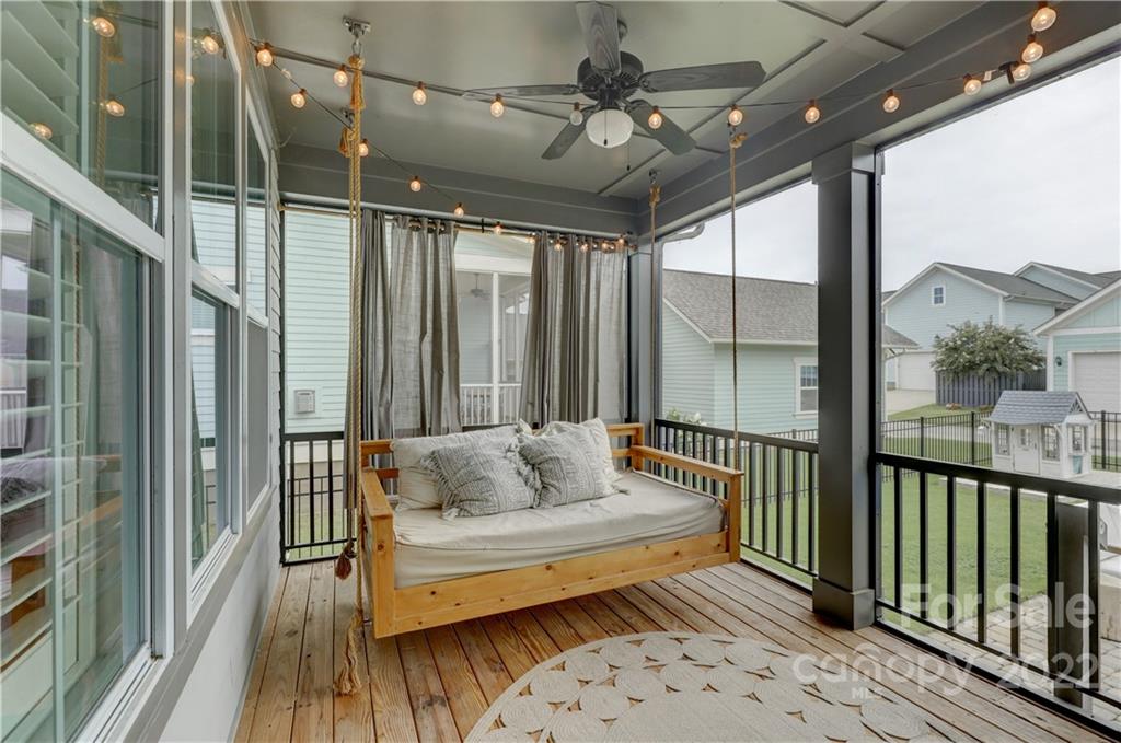 Riverwalk - Residential