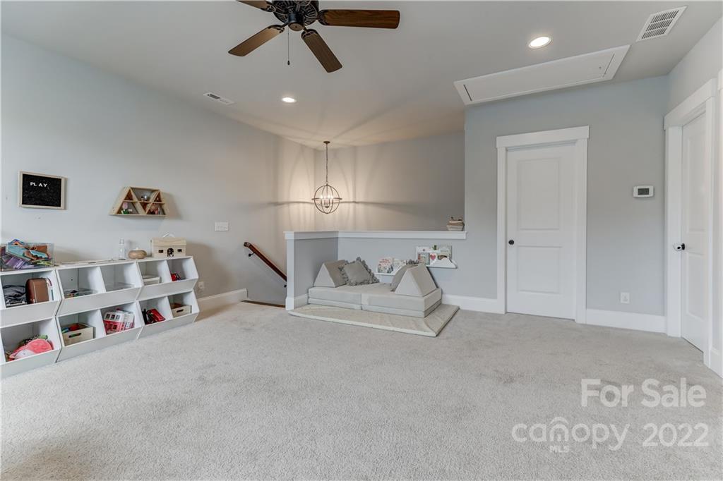 Riverwalk - Residential