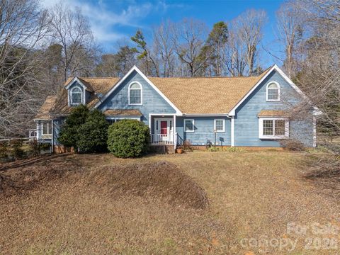Photo of 4006 Polk County Line Road, Rutherfordton, NC 28139 (MLS # 4338099)