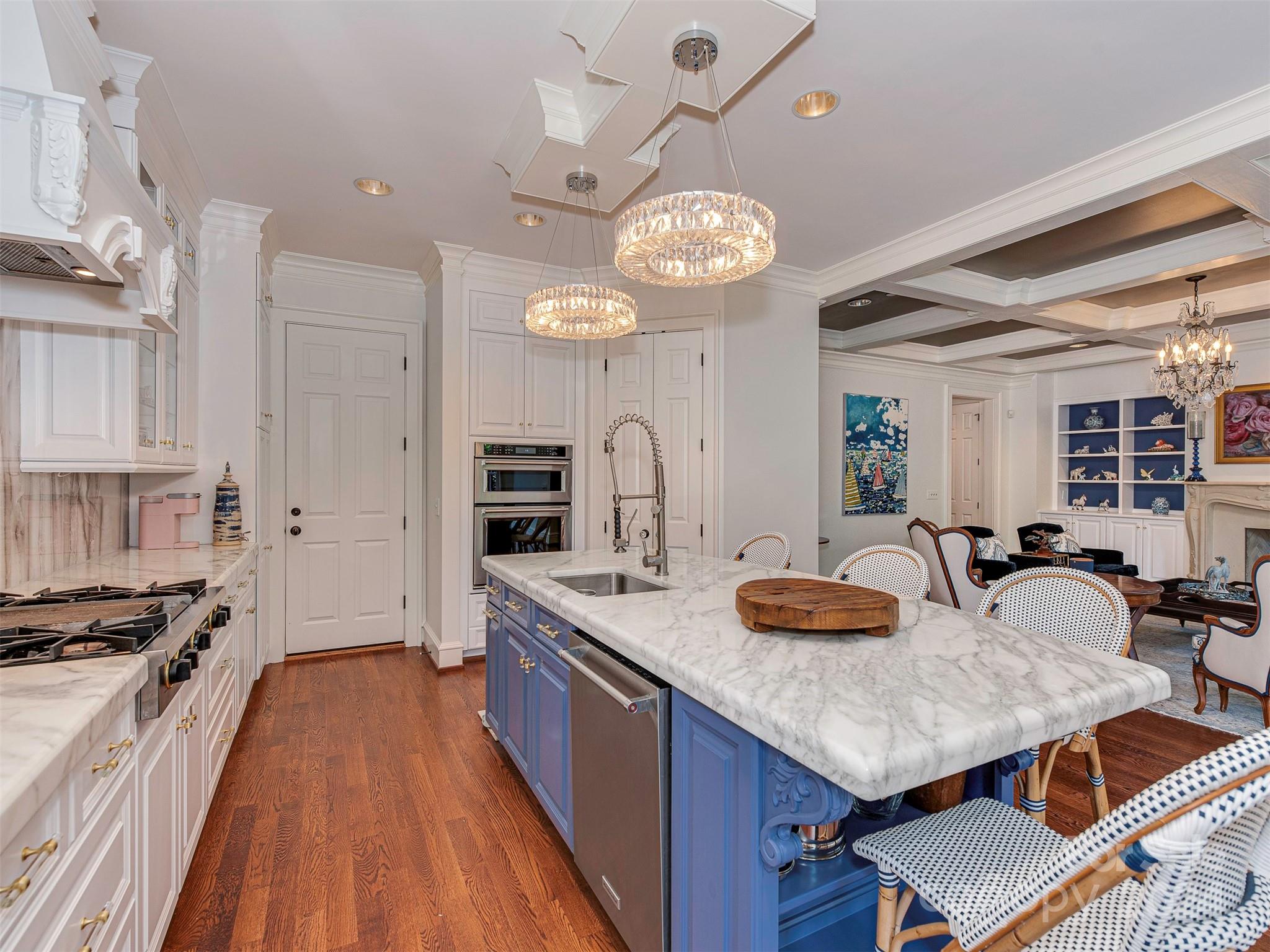 Myers Park - Residential