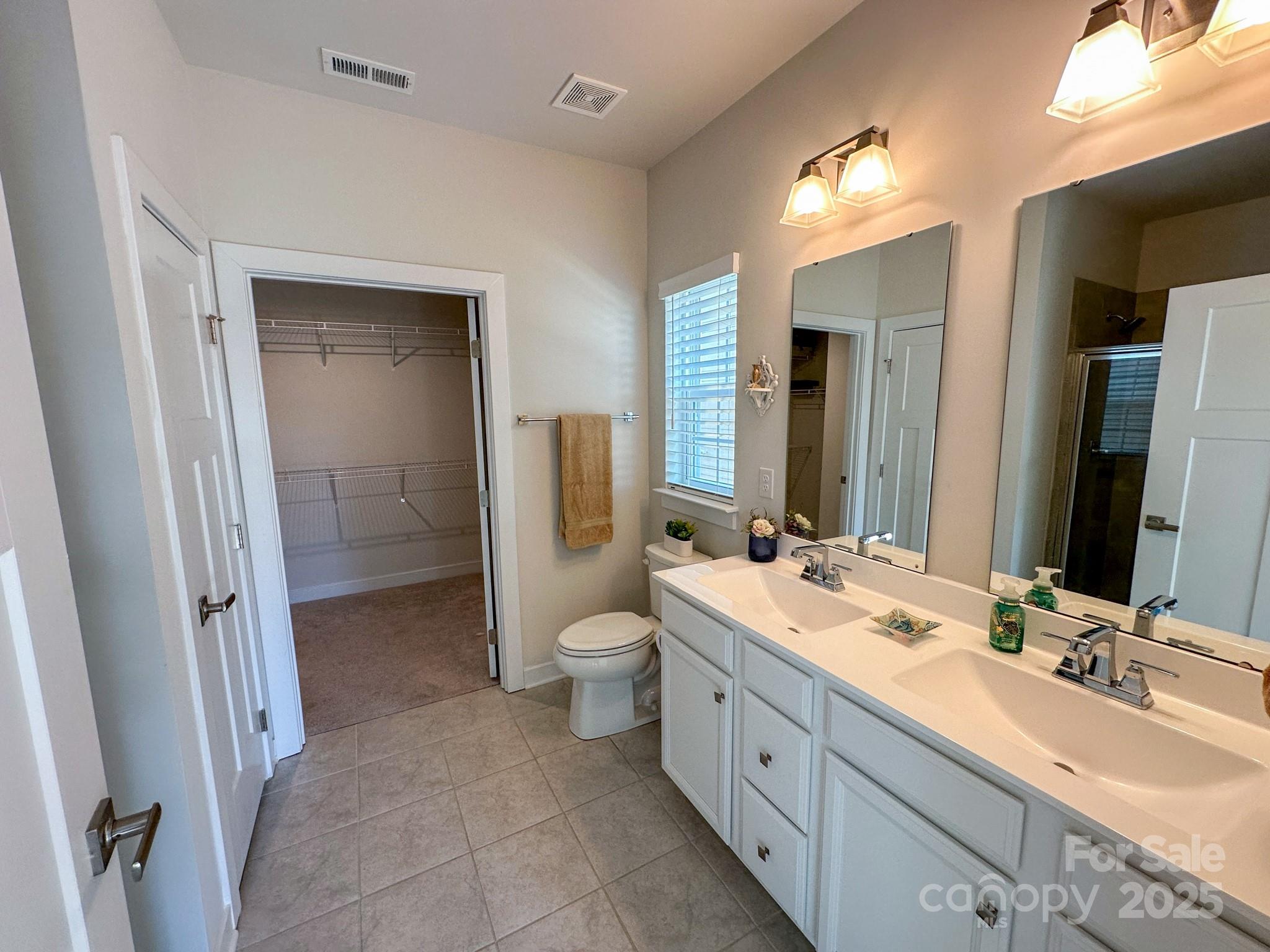 Enclave at Holcomb - Residential