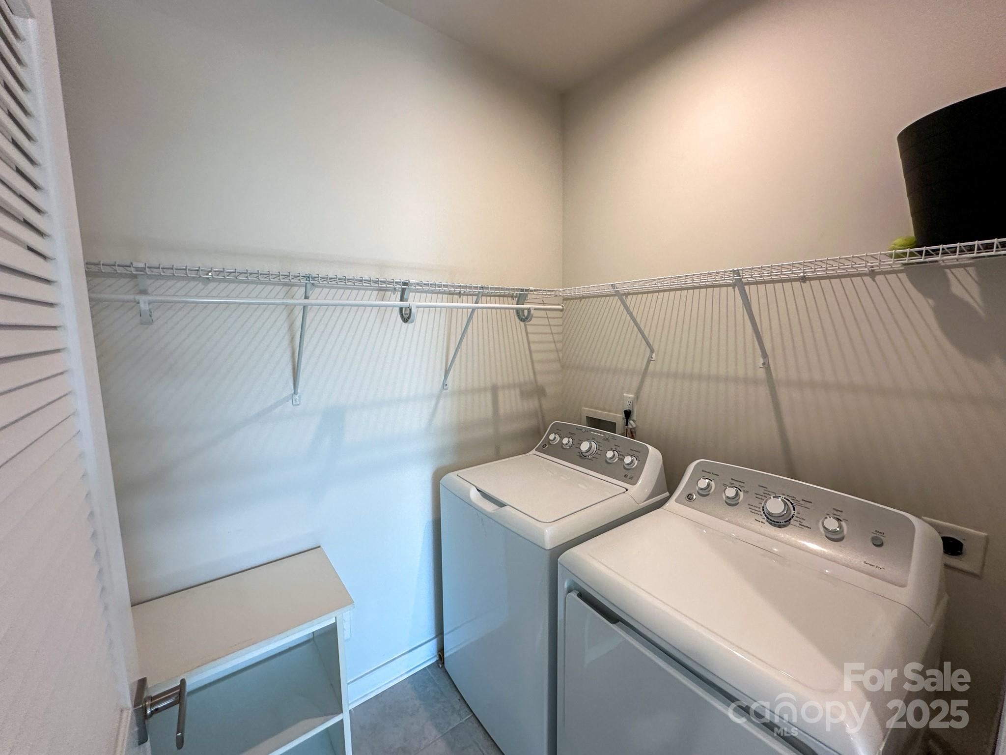 Enclave at Holcomb - Residential