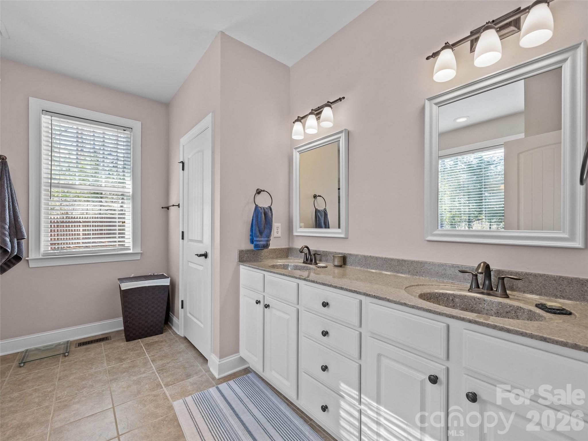 Solomons Cove - Residential