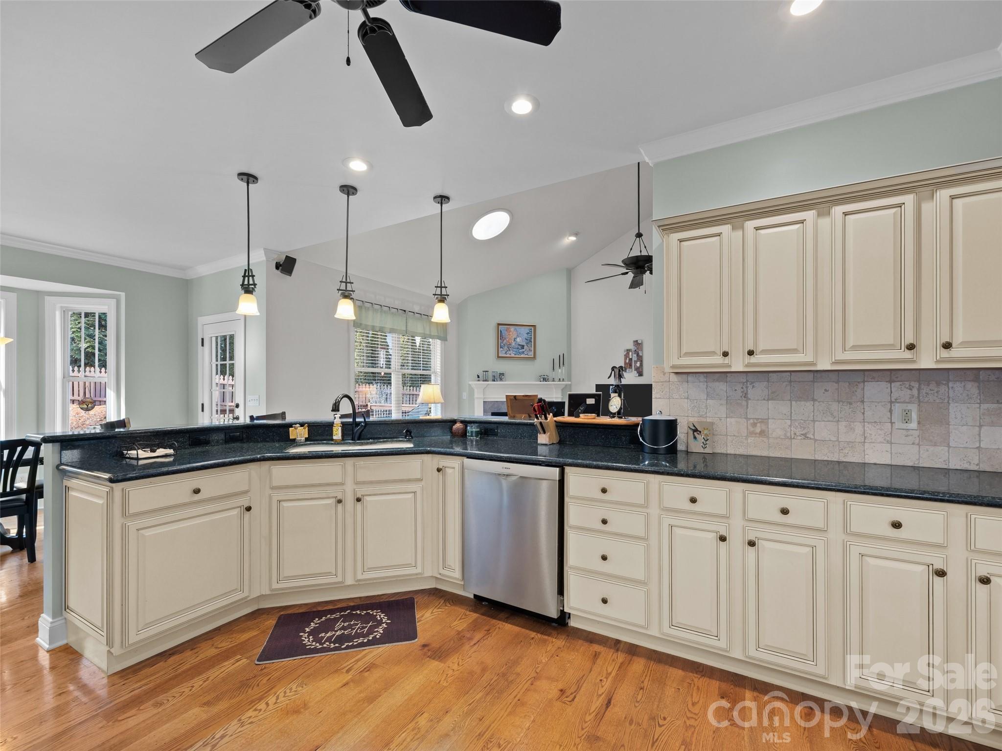 Solomons Cove - Residential