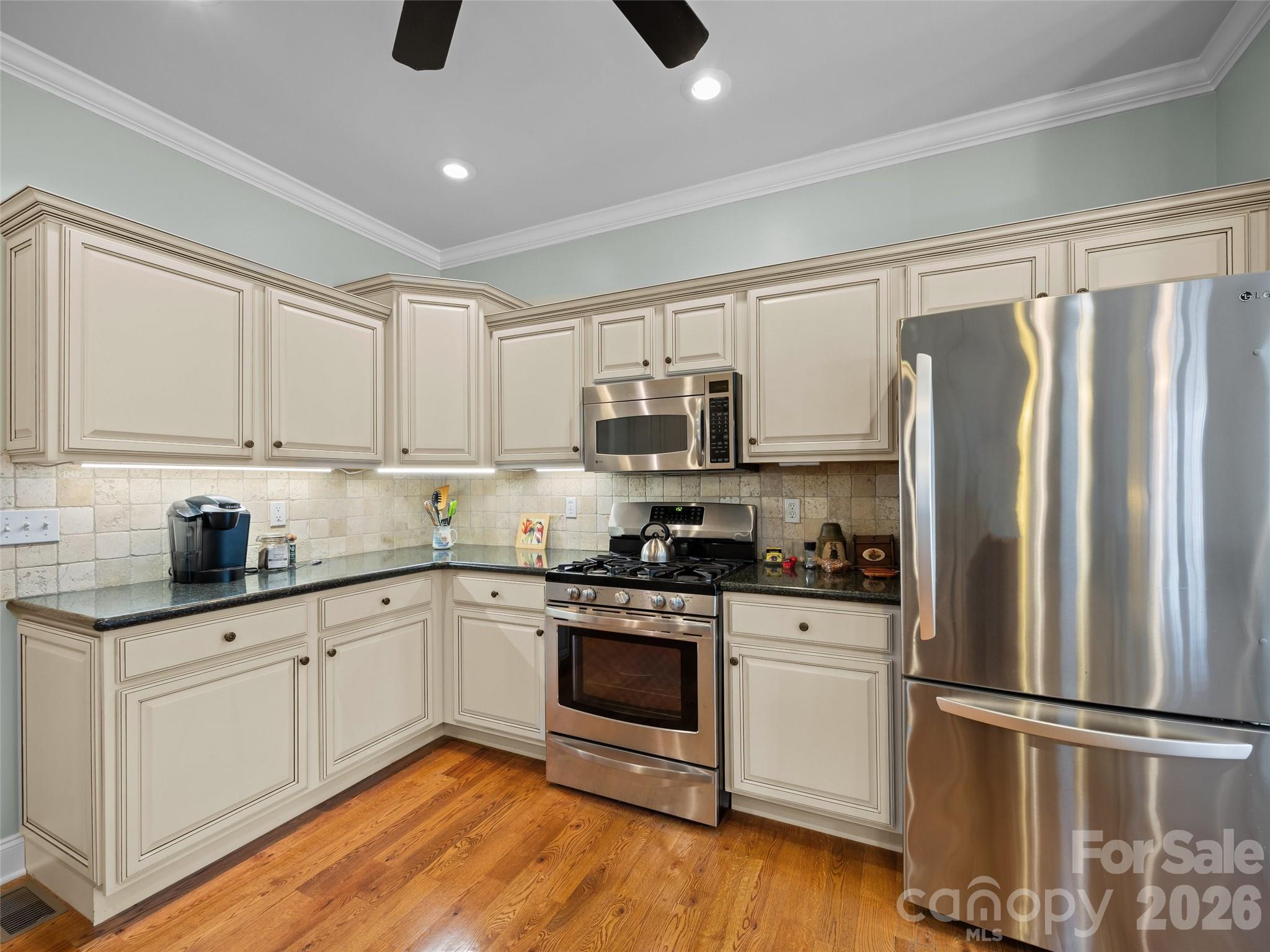 Solomons Cove - Residential