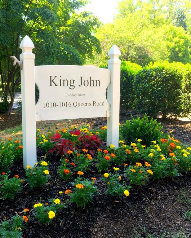 Myers Park - Residential Lease