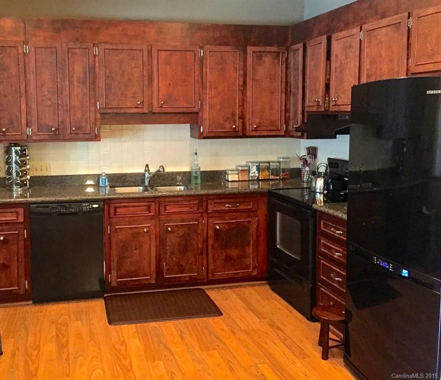 Myers Park - Residential Lease