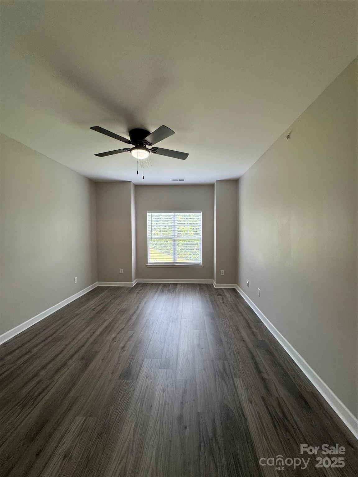 Charlotte, North Carolina 28262, United States, 2 Bedrooms Bedrooms, ,2 BathroomsBathrooms,Residential,Active,242307