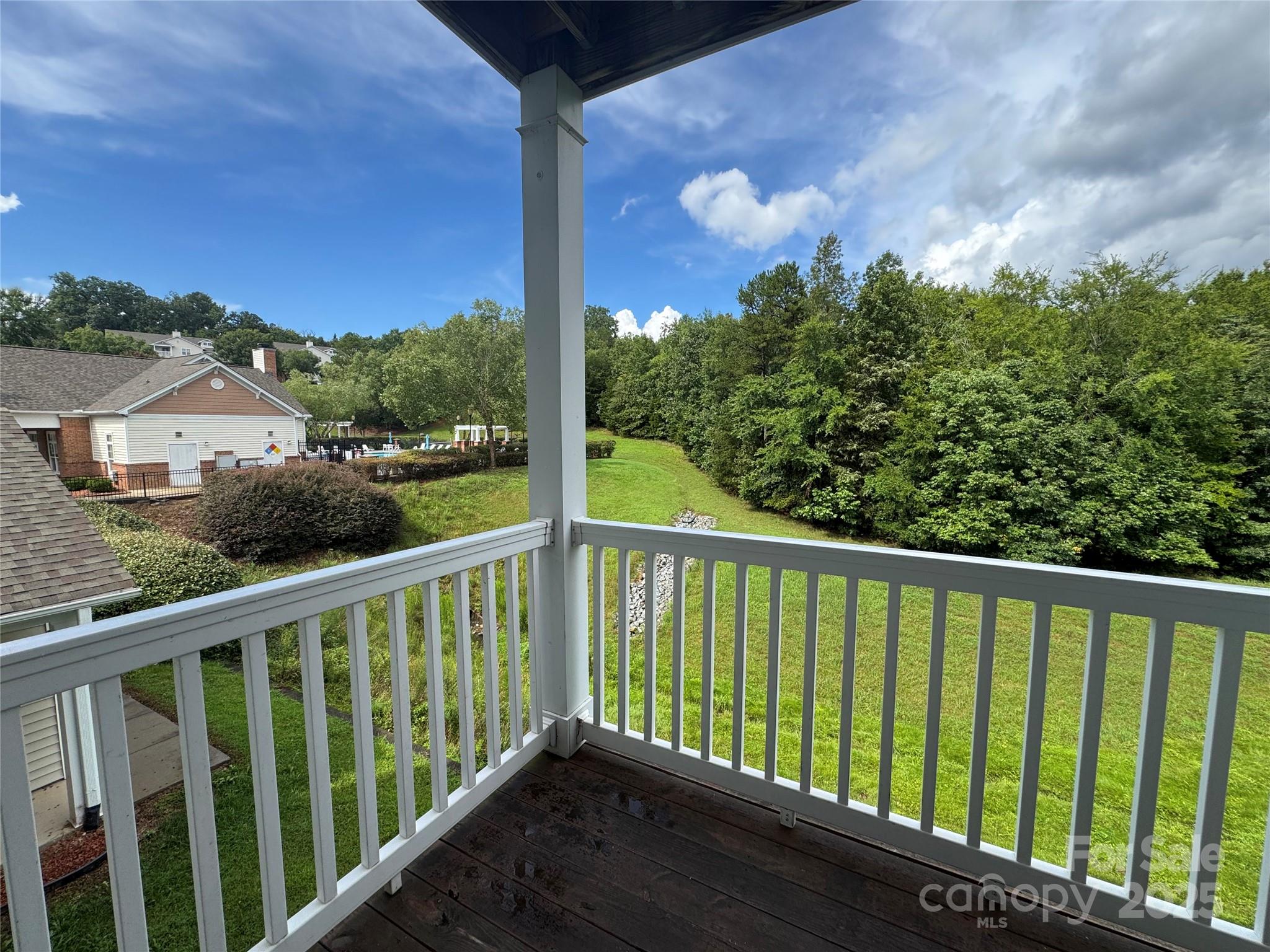 Charlotte, North Carolina 28262, United States, 2 Bedrooms Bedrooms, ,2 BathroomsBathrooms,Residential,Active,242307