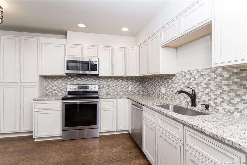 Tega Cay - Residential