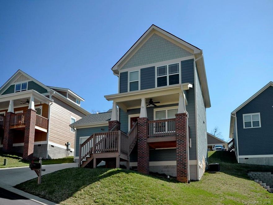 Fantastic home in amazing location and neighborhood! It is a treat to relax on front porch and take in the mountain views. Home boasts hardwood floors, exquisite granite in kitchen and baths, 9ft ceilings, open kitchen, zoned HVAC, master suite and all around dream home! Home has TWO CAR GARAGE! City amenities, county taxes.