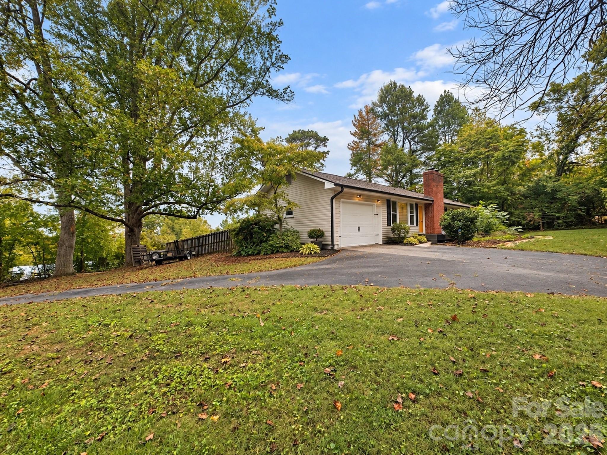 126 Stradley Mountain Road