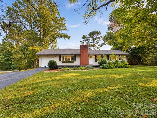 126 STRADLEY MOUNTAIN RD, ASHEVILLE, NC 28806 - Image fe907aa2b3eafaf9780e38c08fa25cb5/947540365