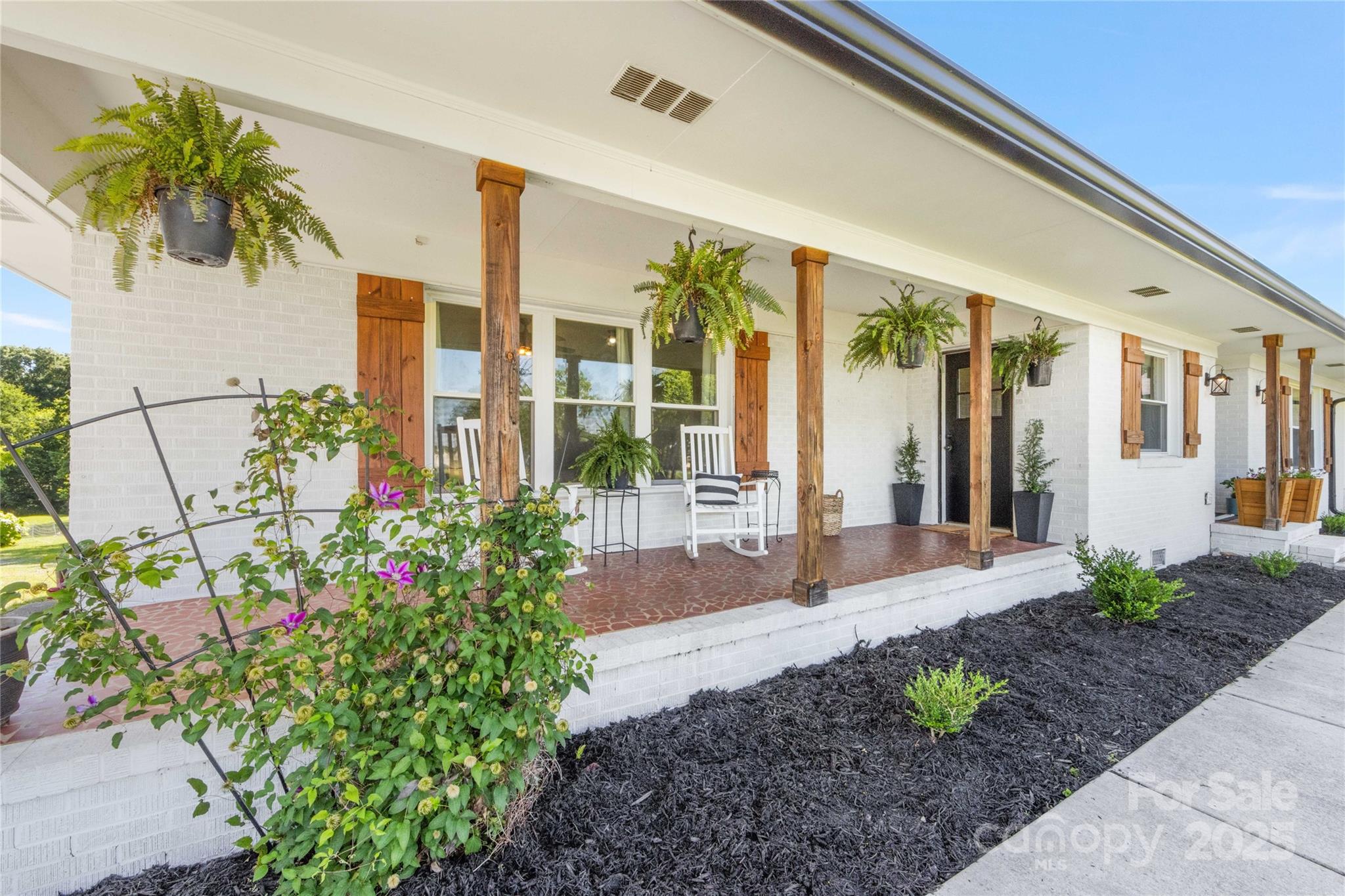 5710 Lander Benton Road