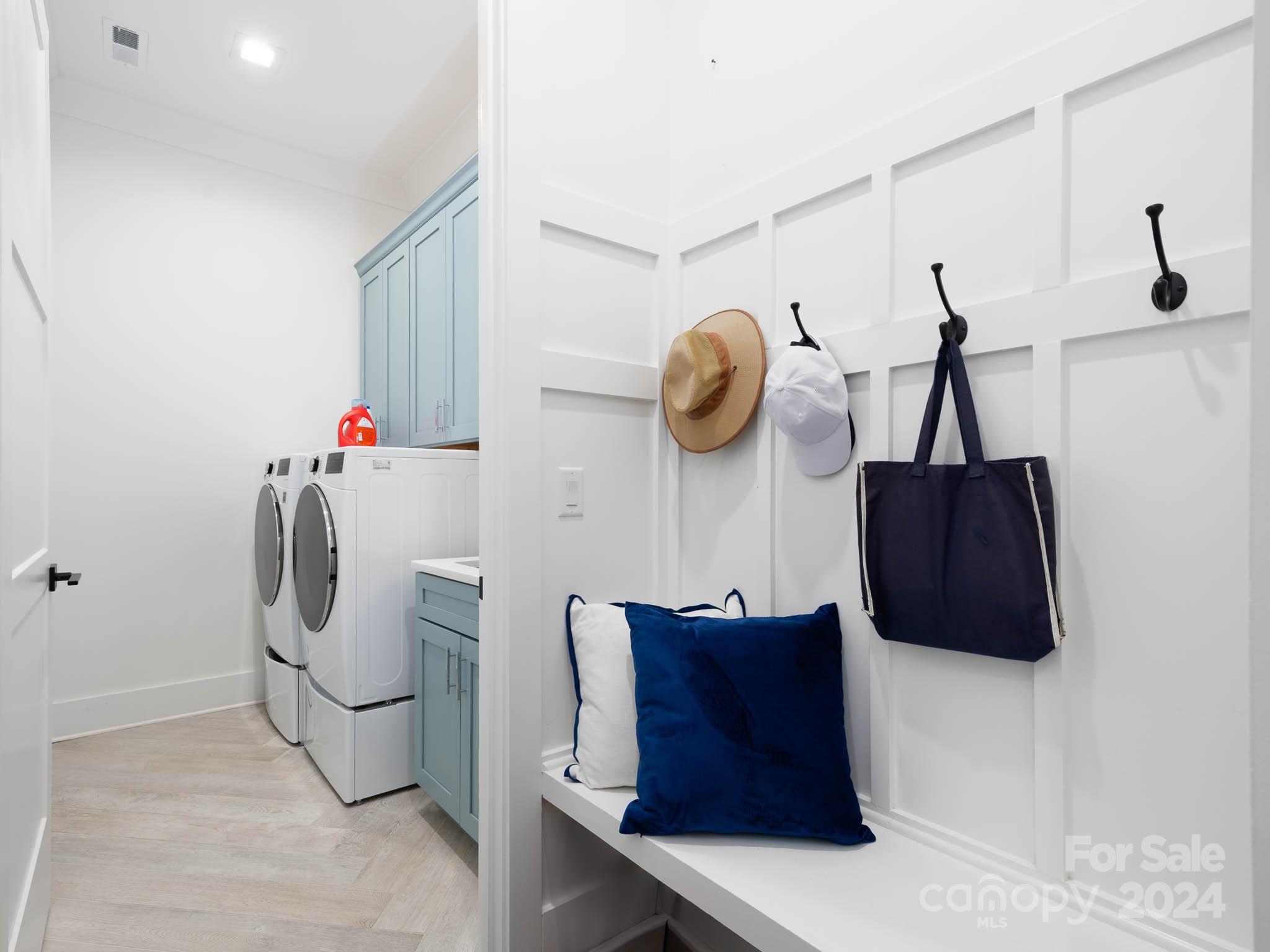 Cambridge Square - Residential