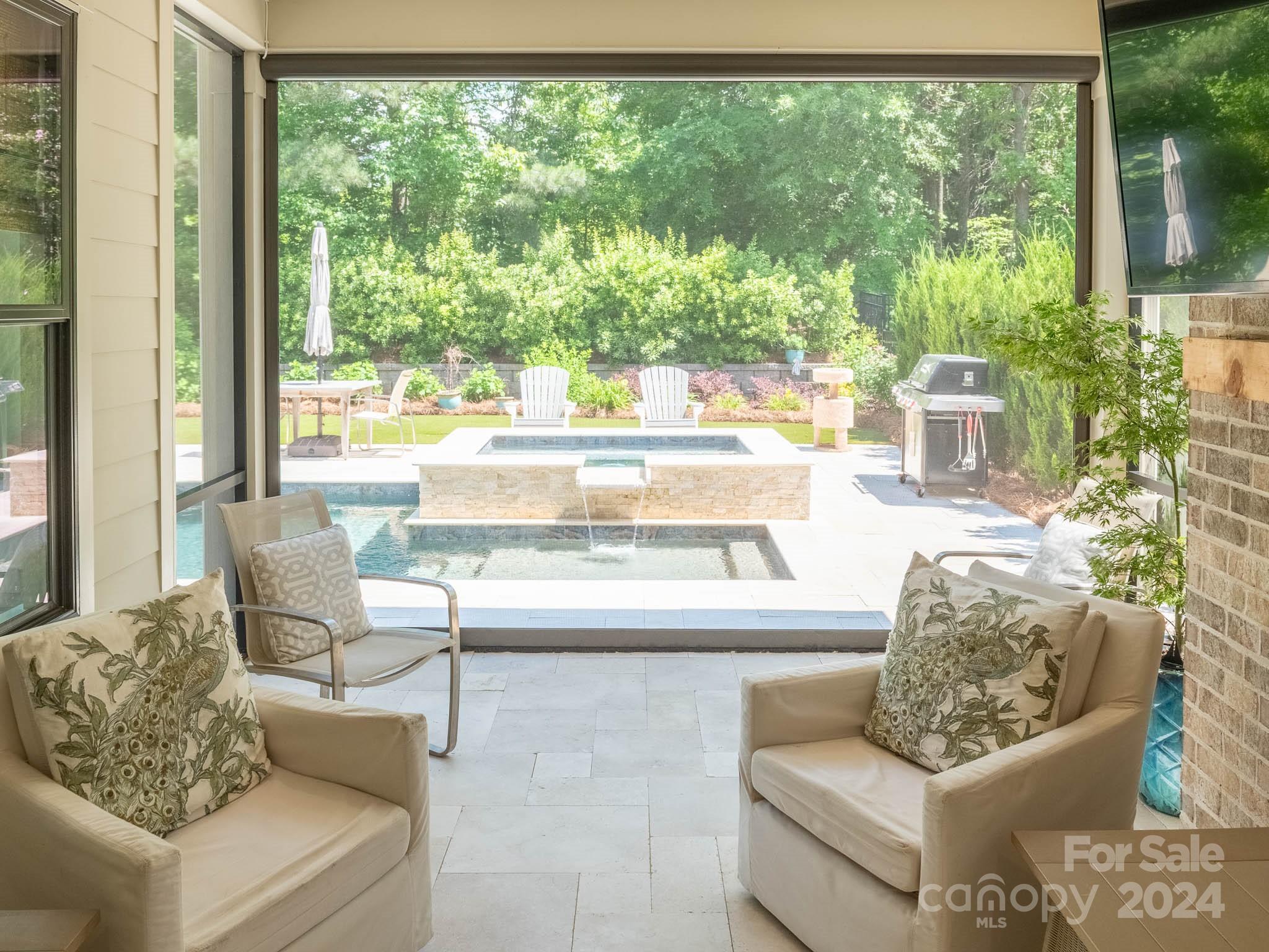 Cambridge Square - Residential