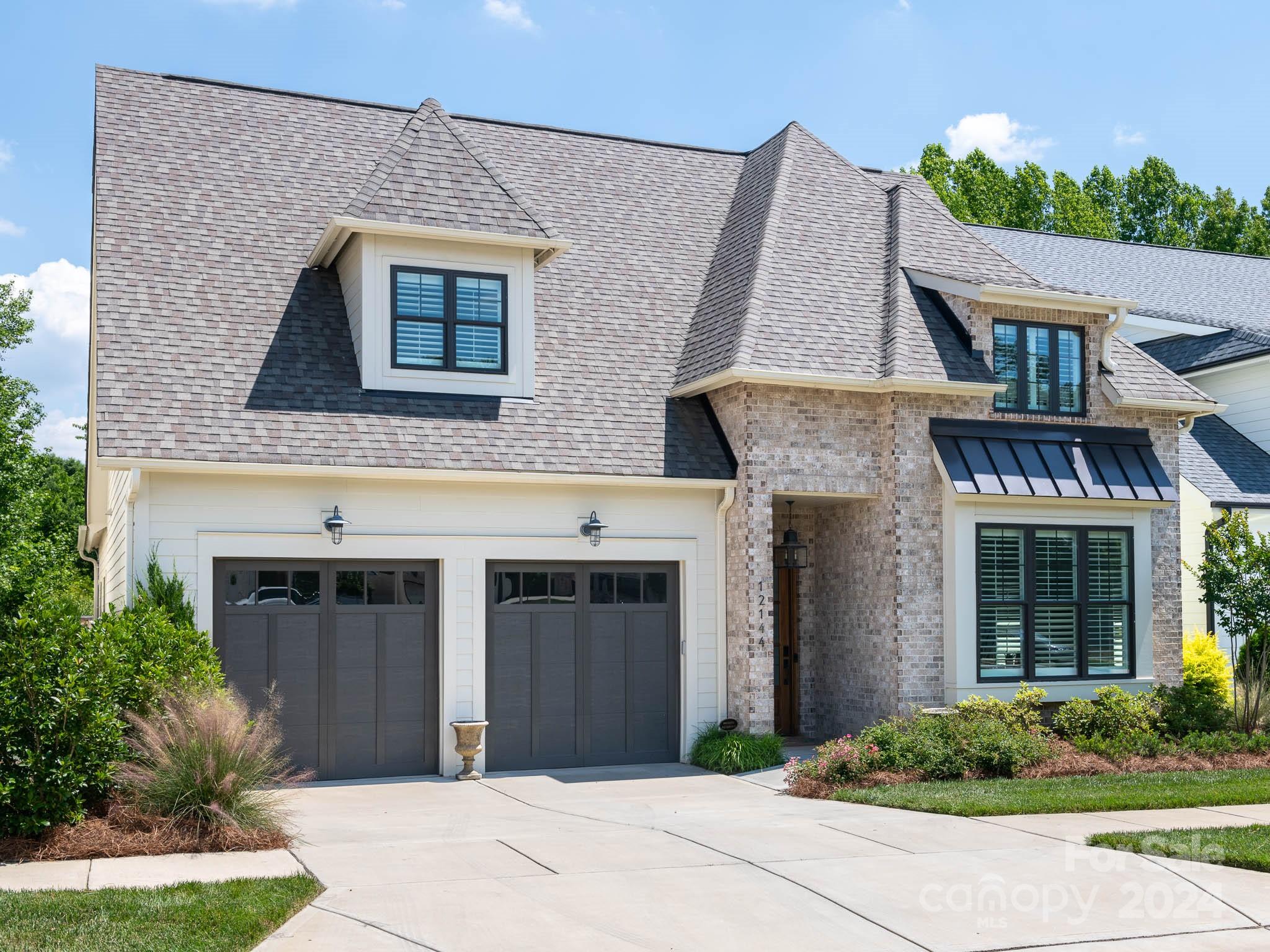 Cambridge Square - Residential