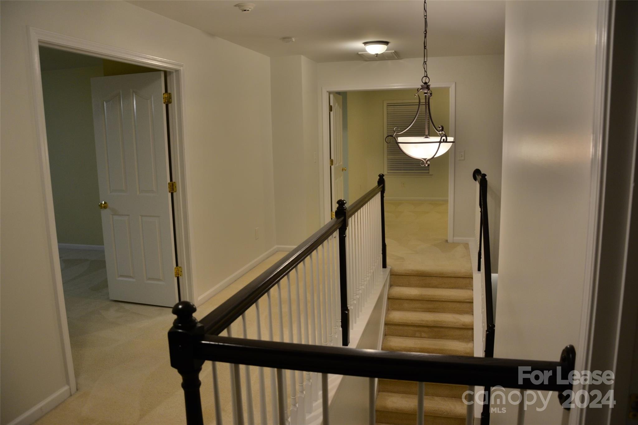 Hunter Oaks - Residential Lease