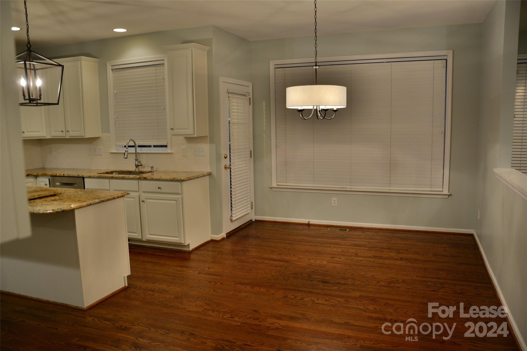 Hunter Oaks - Residential Lease