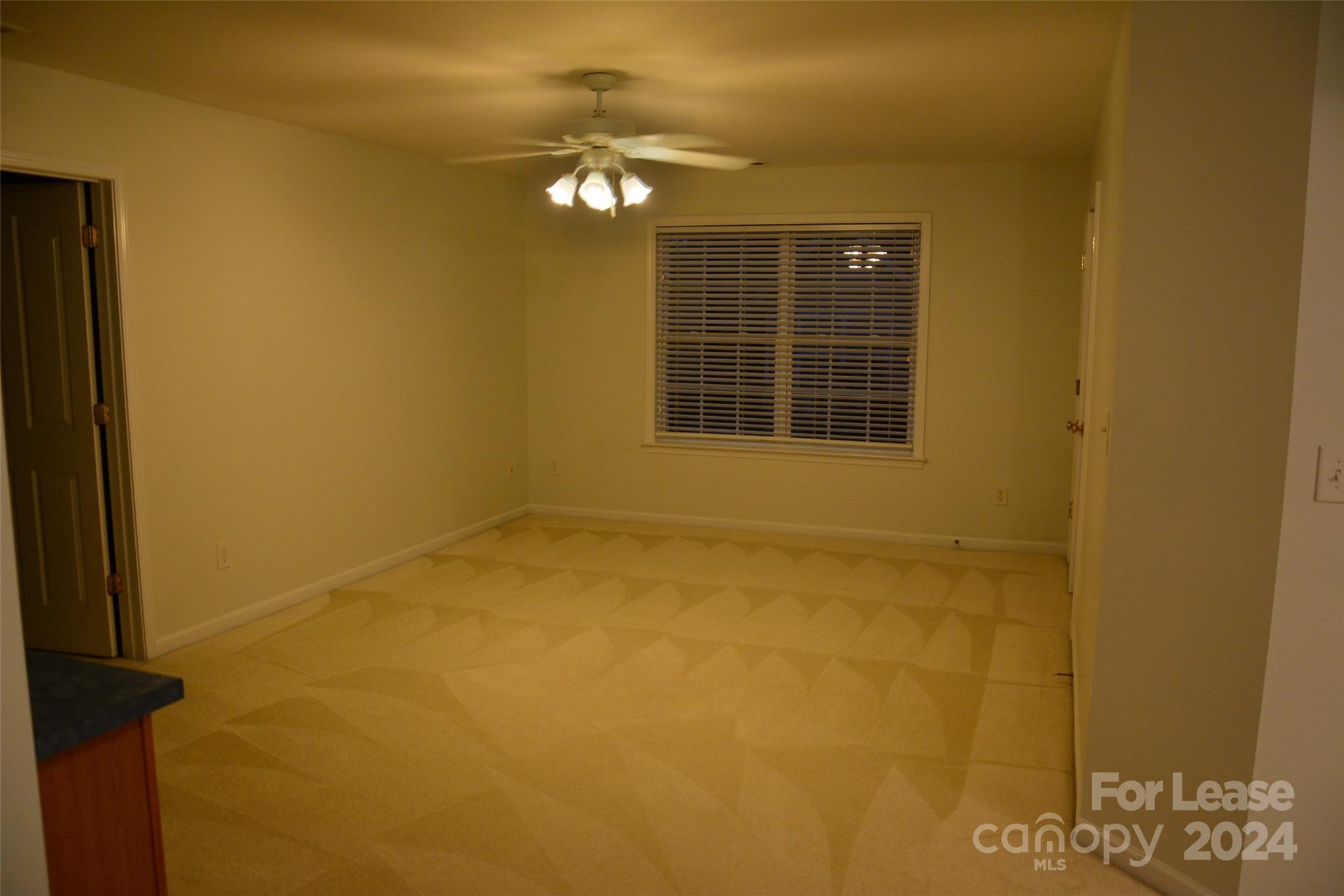 Hunter Oaks - Residential Lease