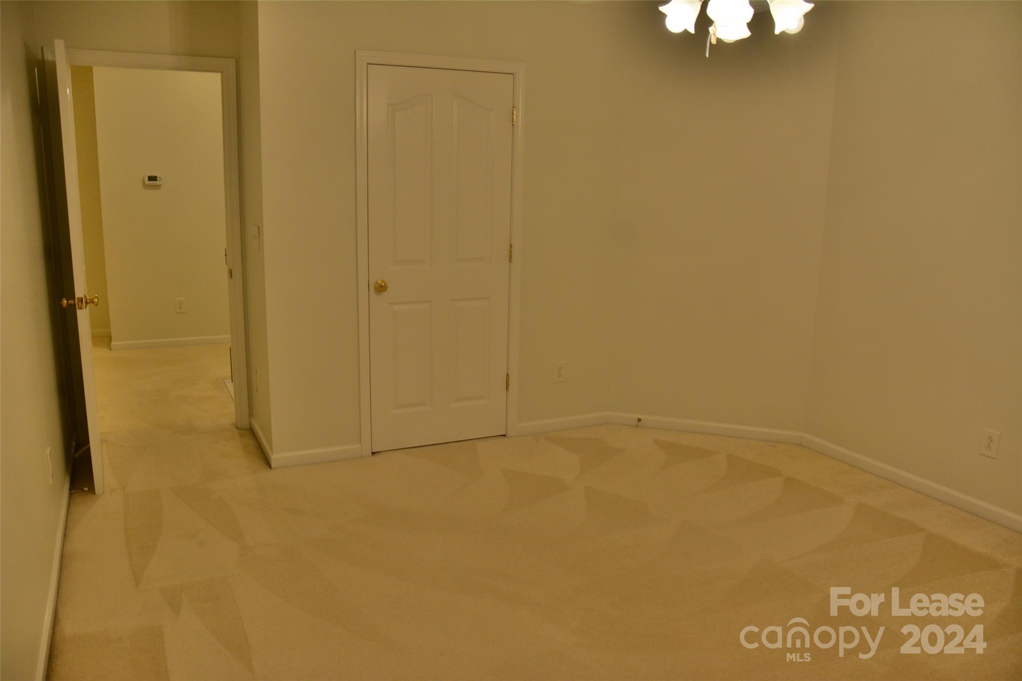 Hunter Oaks - Residential Lease