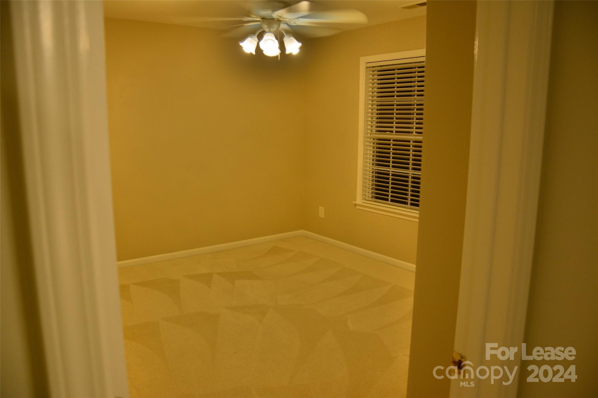 Hunter Oaks - Residential Lease