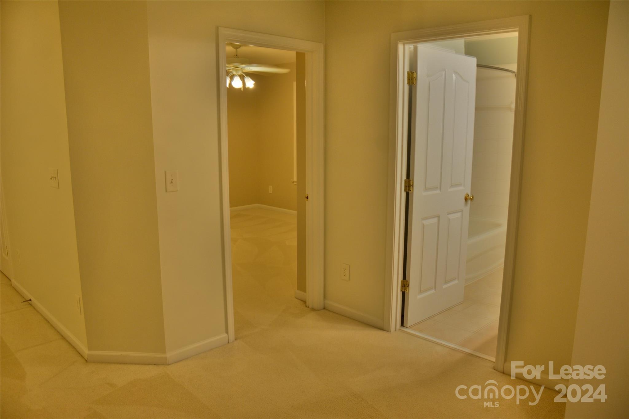 Hunter Oaks - Residential Lease